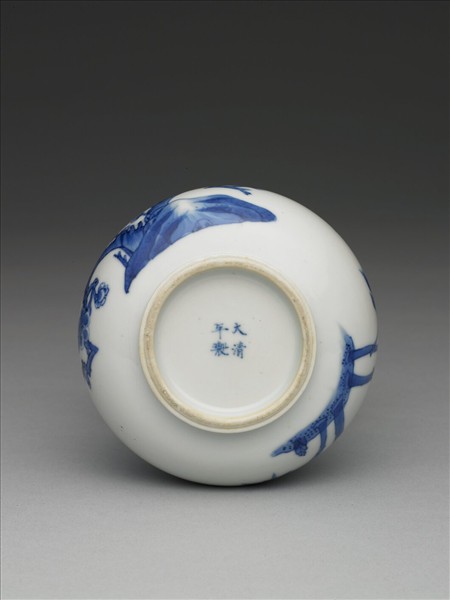 青花梅竹雙清渣斗