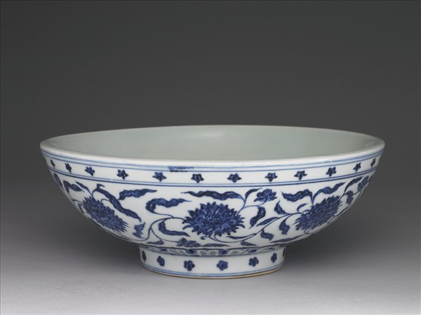 青花花卉紋碗