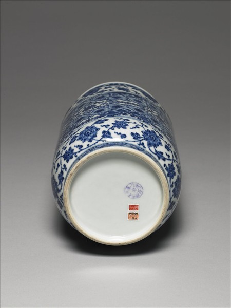 青花幾何紋壯罐