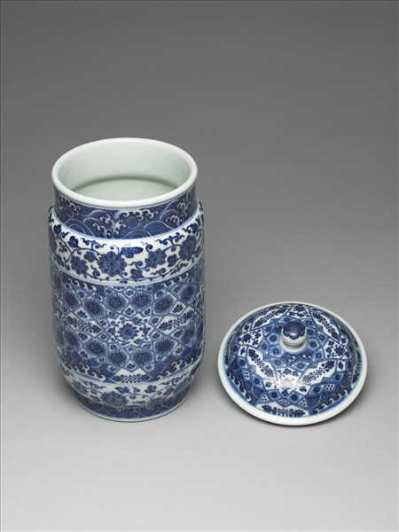 青花幾何紋壯罐