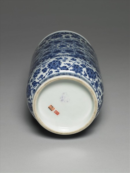 青花幾何紋壯罐