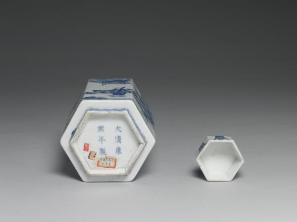 青花山水人物圖六方茶葉罐