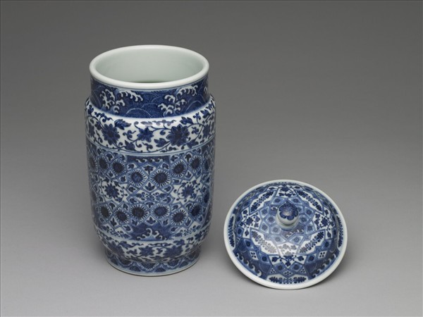 青花幾何紋壯罐