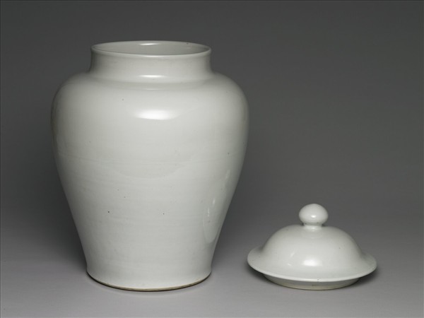 白瓷蓋罐