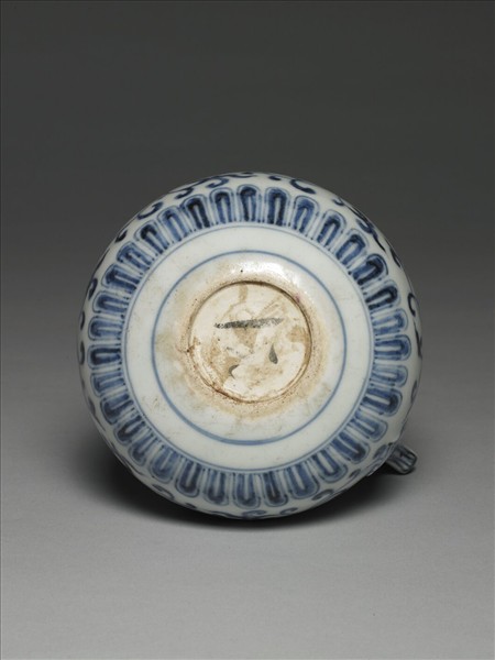 青花花卉紋花澆