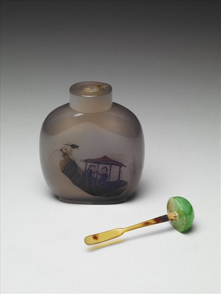 瑪瑙渡船圖鼻煙壺