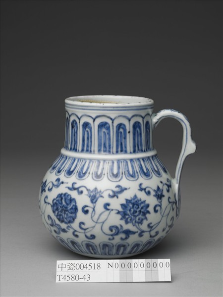 青花花卉紋花澆