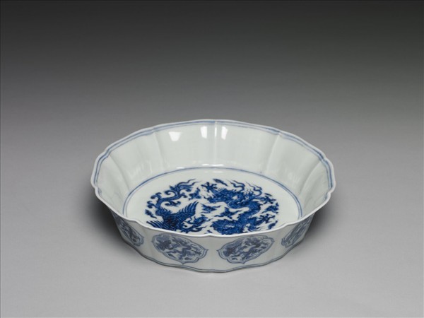 青花龍鳳紋葵式洗