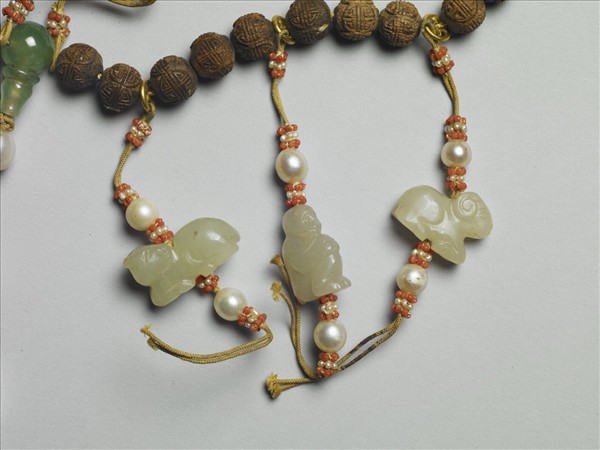 檀香木刻團壽紋數珠