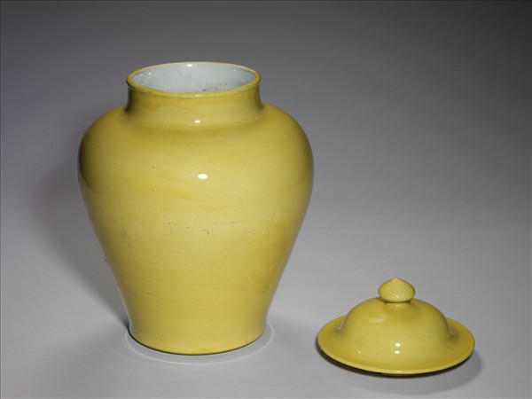 黃釉蓋罐