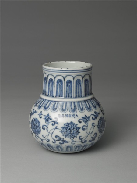 青花花卉紋花澆