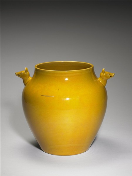 黃釉雙獸耳尊