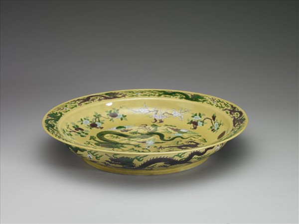 ②宮城三成 緑釉薬 角大壺 魚紋 蟹紋 烏賊紋 蛸紋 狩獵紋壺- 故宮