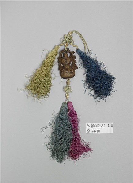 茄楠木雕葫蘆香佩