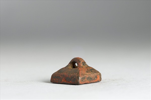 「任悲信璽」銅印