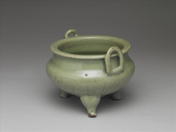 龍泉窯 青瓷三足爐