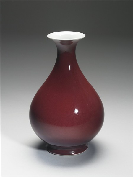霽紅釉玉壺春瓶