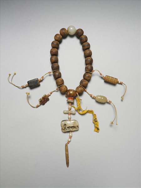 茄楠木玉墜飾手串