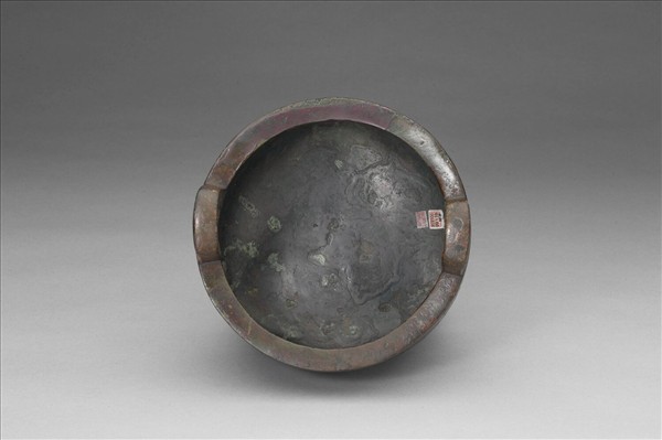 竊曲紋鬲鼎