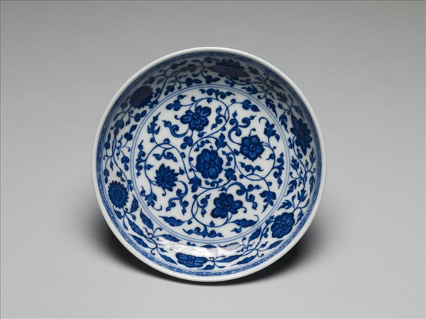青花四季花卉紋盤