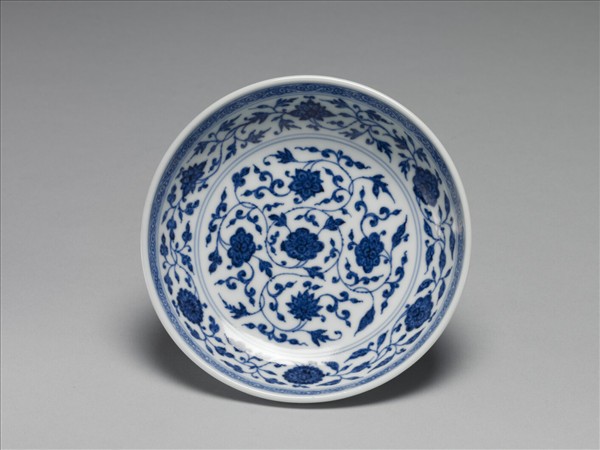 青花四季花卉紋盤