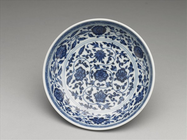 青花四季花卉紋盤
