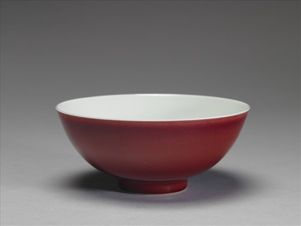 霽紅釉碗