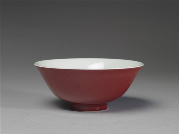 霽紅釉碗