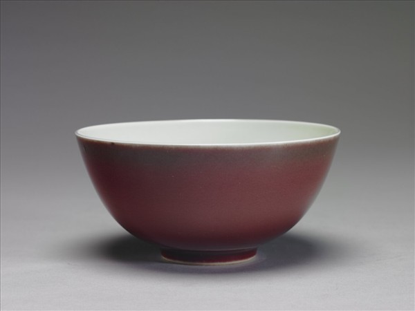 霽紅釉碗