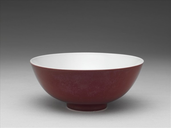 霽紅釉碗