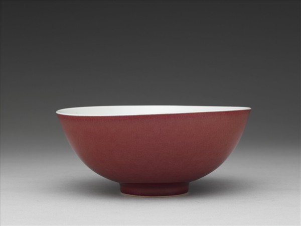 霽紅釉碗