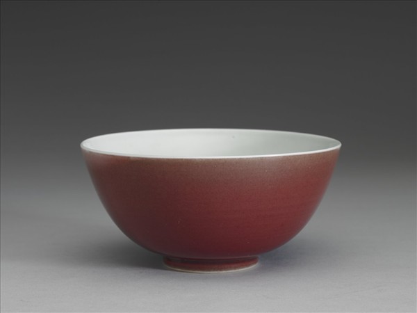 霽紅釉碗