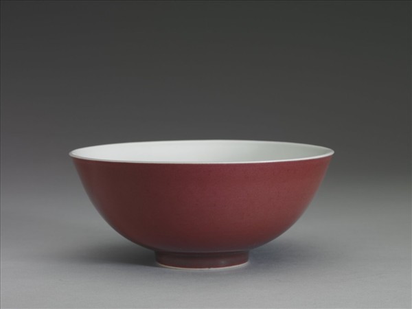 霽紅釉碗