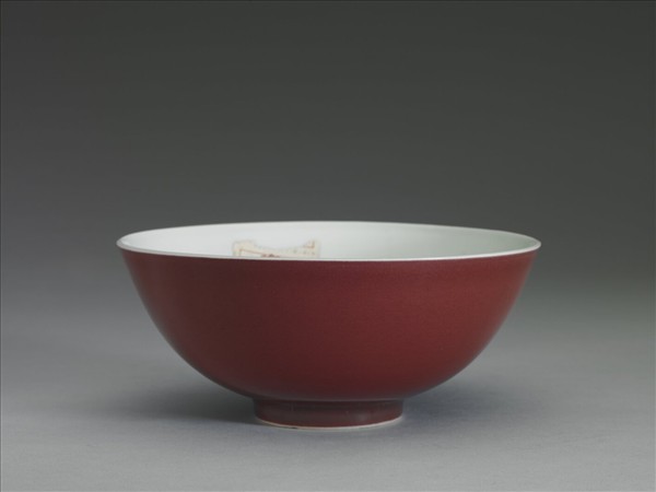 霽紅釉碗