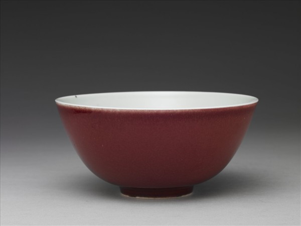 霽紅釉碗