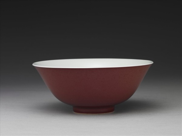 霽紅釉碗