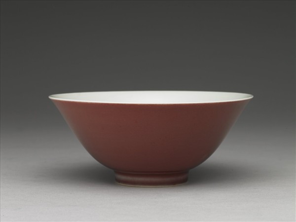 霽紅釉碗