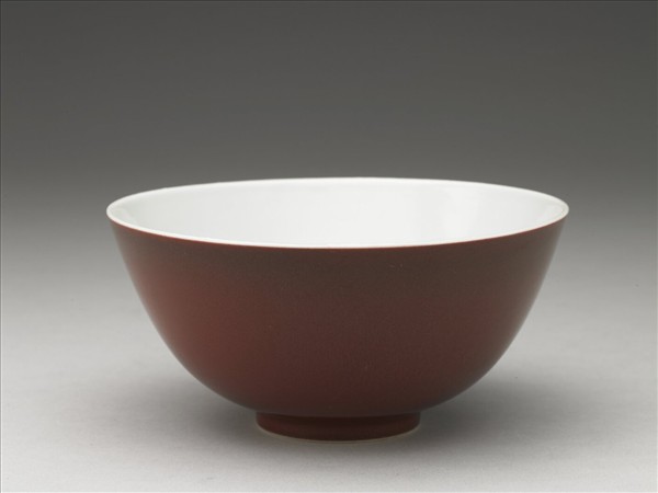 霽紅釉碗