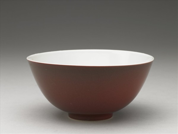 霽紅釉碗
