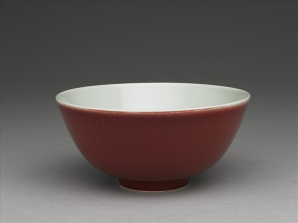 霽紅釉碗