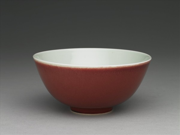 霽紅釉碗