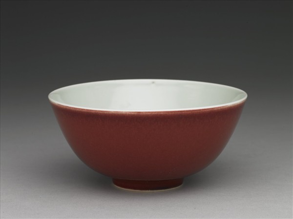 霽紅釉碗