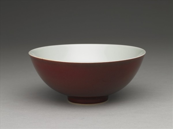霽紅釉碗
