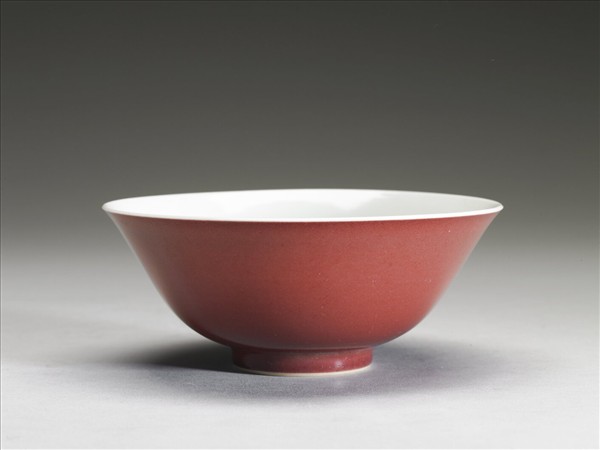 霽紅釉碗