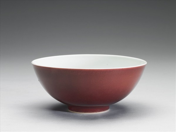 霽紅釉碗