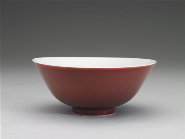 霽紅釉碗