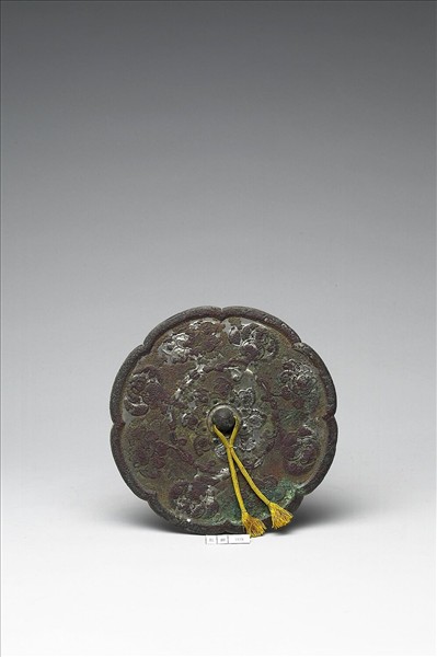 寶相花紋葵花鏡