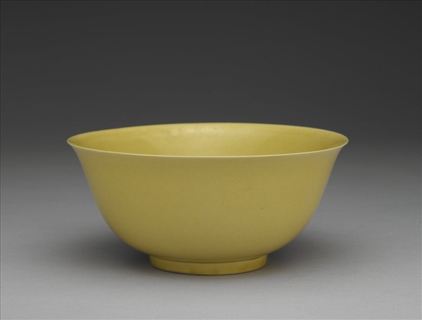 黃釉碗