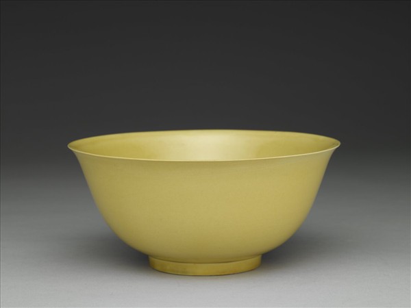 黃釉碗
