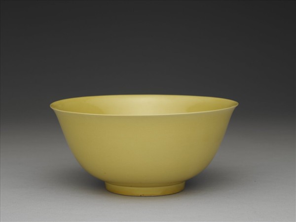 黃釉碗